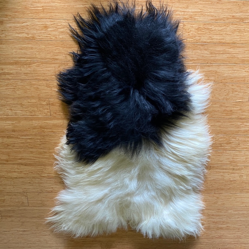 Icelandic Sheepskin Rug / Pelt